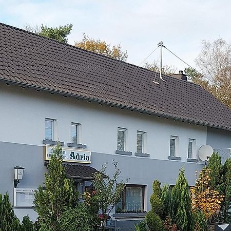 Hotel Garni "Adria" Windhagen Bagian luar foto